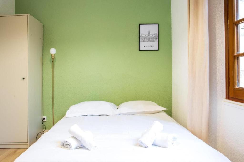 Apartment Le Blossac, A 300m Du Centre - Wifi